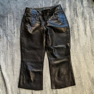 Genuine leather cropped pants